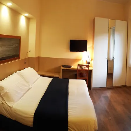 Hotel Esperia 3*