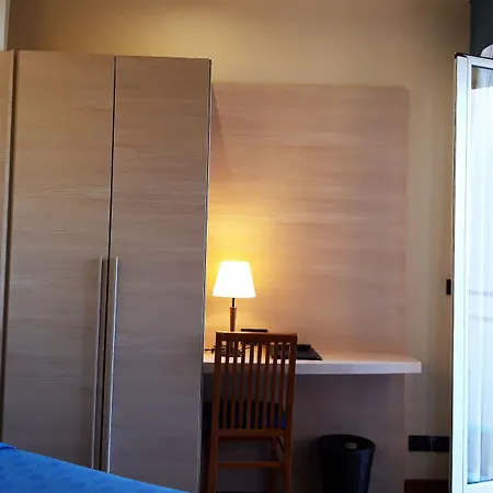Esperia 3* Genoa