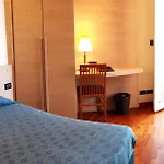 Esperia Hotel
