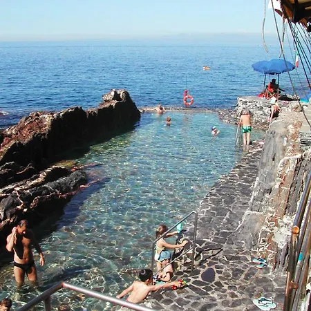 Esperia Otel Cenova