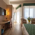Esperia 3*