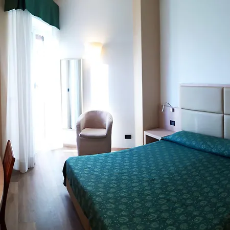 Ξενοδοχείο Esperia 3*